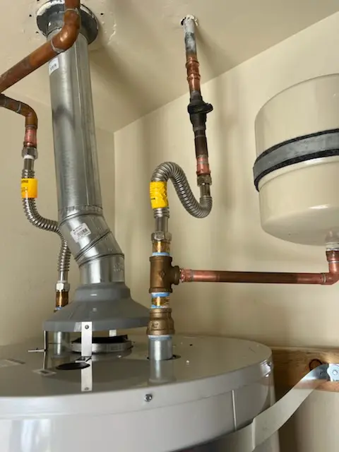 Water heater installation and plumbing repair in Boiling Brook